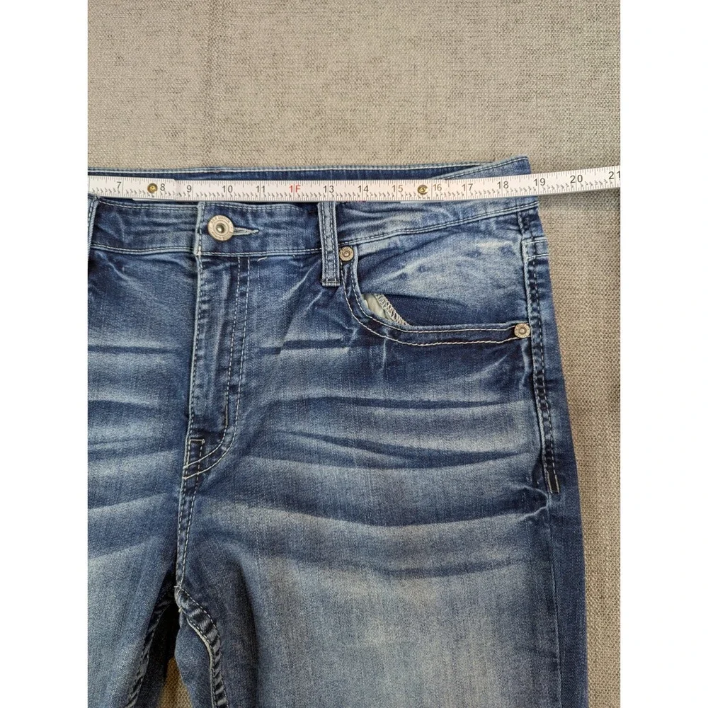 BKE Jeans Mens 38x32 (36x31) Blue Jake Straight Medium Wash Whiskered Denim Pant